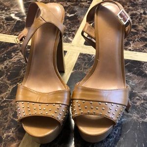 Tan High heels